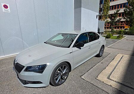 Skoda Superb 2.0 TDI SCR 140kW DSG 4x4 SportLine S...