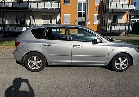 Mazda 3 1.6 Active Active