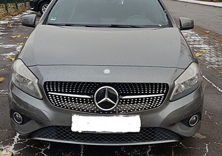 Mercedes-Benz A 180 -