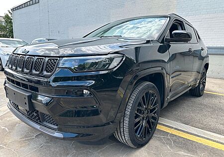 Jeep Compass S Plug-In Hybrid 4WD/Navi/Leder/LED/Kam.