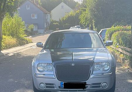 Chrysler 300C Touring 3.0 CRD Autom. -