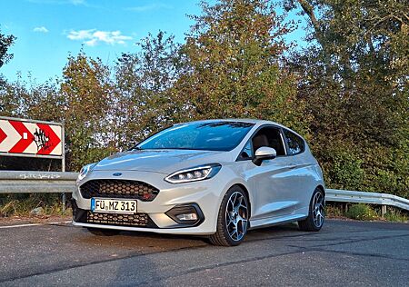 Ford Fiesta 1,5 EcoBoost ST mit Styling-Paket ST