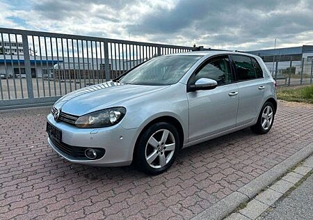 VW Golf Volkswagen VI 6 1.6 TDI Scheckheftgepflegt sauber