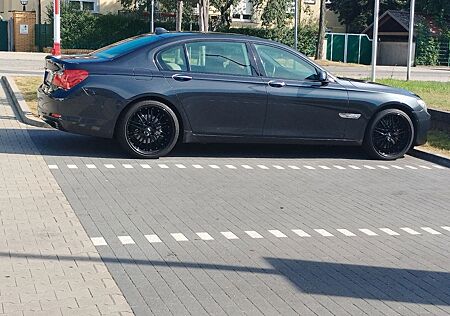 BMW 740Li Index 12, Breyton 21", Turbos neu