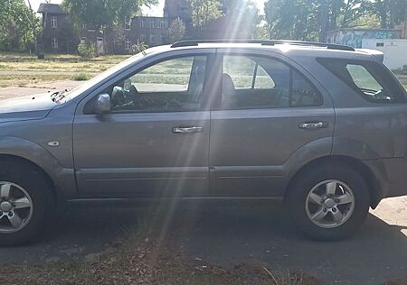 Kia Sorento gebraucht kaufen Kia Sorento 2.5 CRDi-Scheckheft voll, Leder,TÜV, Kli