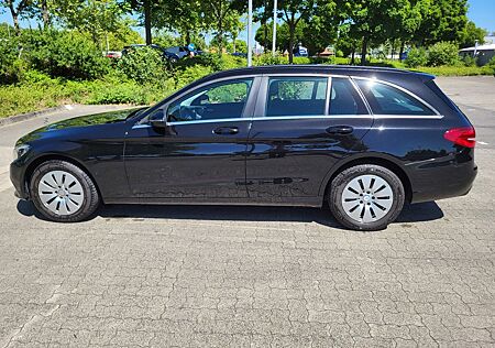 Mercedes-Benz C 200 d T Panorama/Navi/AHK/SHZ/Kamera