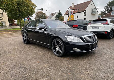 Mercedes-Benz S 500 Massage/ Holz/ 20 zoll/Gepflegt