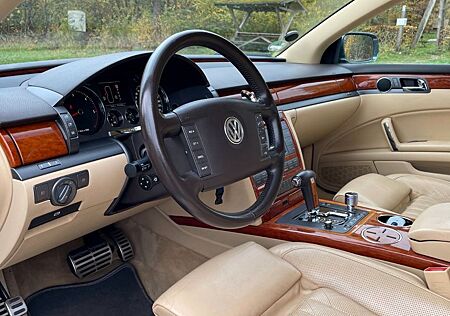 VW Phaeton Volkswagen 3.0 V6 TDI 4MOTION