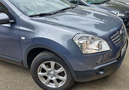Nissan Qashqai 2.0 dCi DPF ALL-MODE 4x4 Tekna Autom...