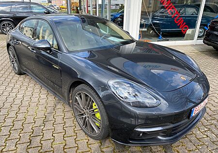 Porsche Panamera 4 E-Hybrid