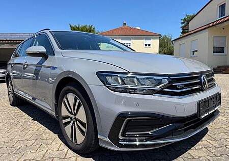 VW Passat Variant Volkswagen Passat Var GTE AHK Kamera Navi TravelAss VZE DAB