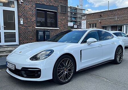 Porsche Panamera 4 Platinum Edition NEUWERTIGER ZUSTAND