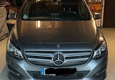 Mercedes-Benz B 180 -grau metallic