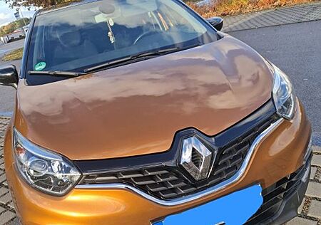 Renault Captur TCe 90 Limited, wenig KM, Navi,Scheckheft