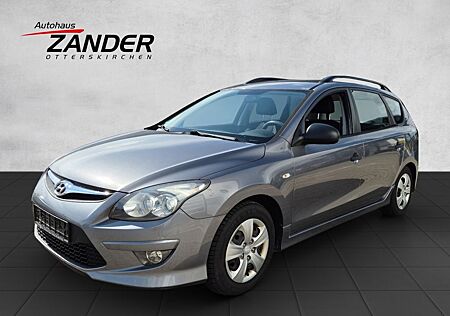 Hyundai i30 cw Classic- nicht an Privat!