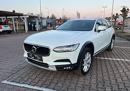 Volvo V90 Cross Country T6 AWD Geartronic Navi LED