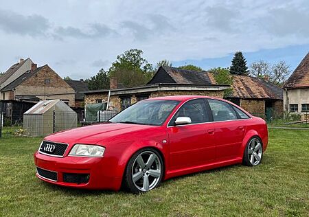 Audi RS6 4.2 tiptronic quattro -