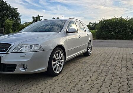 Skoda Octavia Combi 2.0 TDI RS RS
