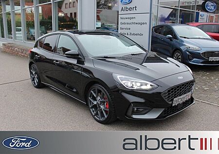 Ford Focus ST Styling-Paket 2.3l TWA/HEADUP/AHK