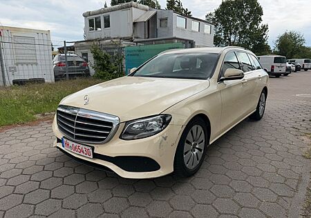 Mercedes-Benz E 200 - 2.0-PDC-Tempomat