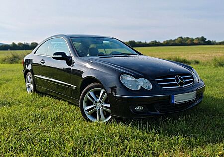 Mercedes-Benz CLK 200 KOMPRESSOR Avantgarde