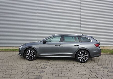 Skoda Octavia 1.5 TSI MHEV 110kW DSG Matrix AHK 18"