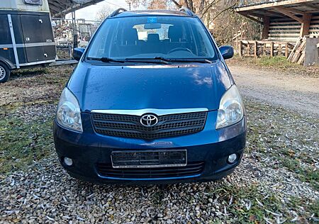 Toyota Corolla Verso 2.0 D-4D linea sol