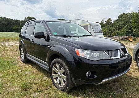 Mitsubishi Outlander 2.2 DI-D Intense