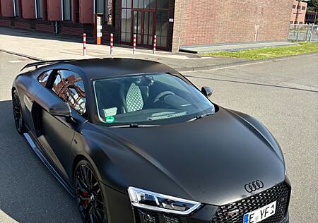 Audi R8 5.2 FSI plus ,quattro, Garantie ,Capristo B&O