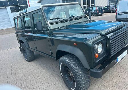 Land Rover Defender 110 Td4 Station Wagon S S