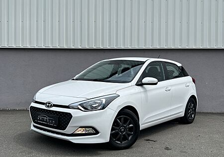 Hyundai i20 YES! *SHZ*KLIMA*EURO6*1HAND*