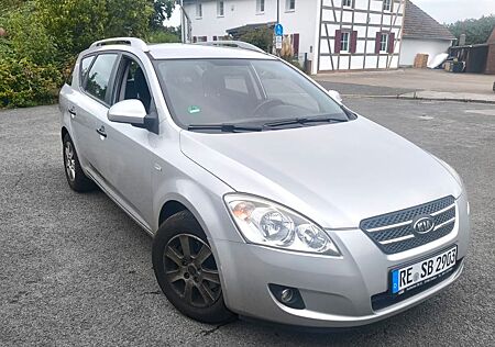 Kia Cee'd / Ceed Sporty Wagon 1.4 CVVT LX LX