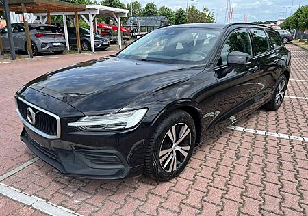 Volvo V60 D3 Momentum Automat Navi LED PDC AHK