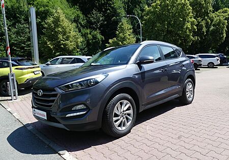 Hyundai Tucson 1.6*4WD*Klimaauto*Sitzhzg*Kam