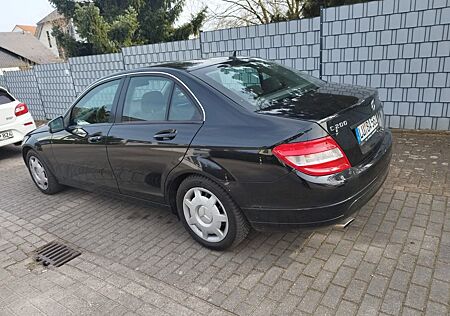 Mercedes-Benz C 200 CGI BlueEFFICIENCY -