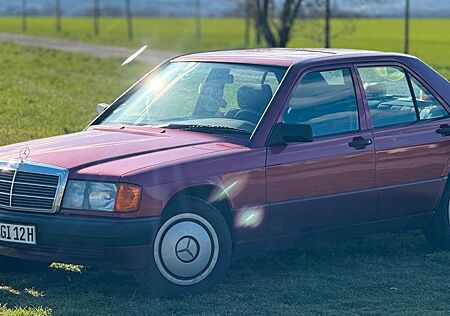 Mercedes-Benz 190 E