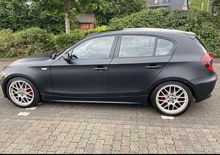 BMW 118i -