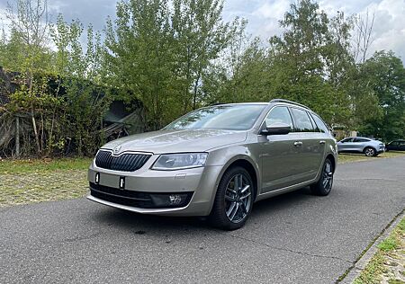 Skoda Octavia 1.8 TSI DSG Green tec Elegance Combi...