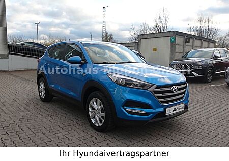 Hyundai Tucson blue Classic 2WD