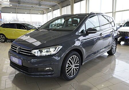 VW Touran Volkswagen 1,5TSI DSG 7-Sitzer/Easy Open/Kamera *