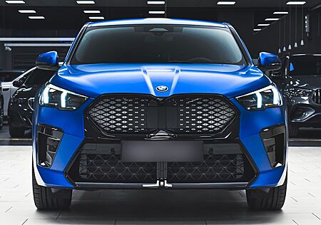 BMW iX2 xDrive30 M Sport