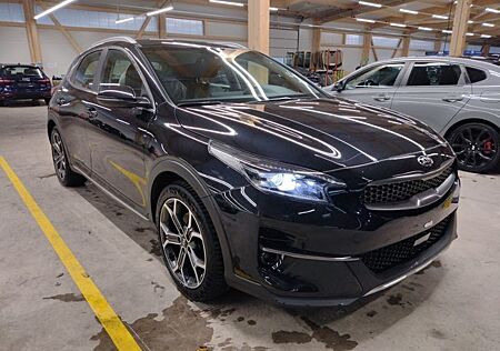 Kia XCeed 1.5T Spirit NAV+LED+KAM+LK-HZ+SHZ/V/H+TEMP