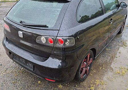 Seat Ibiza 1.4 16V 63kW Sport Edition
