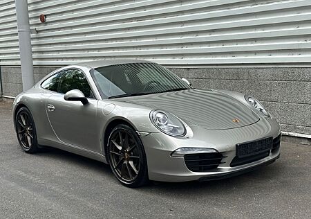 Porsche 991 911 Carrera PDK Bose Navi PASM
