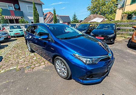 Toyota Auris Touring Sports