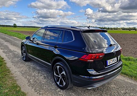 VW Tiguan Allspace Volkswagen Comf. 1.5 TSI, Vollleder, TOP