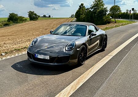 Porsche 911 Urmodell 991.2 Carrera 4 GTS