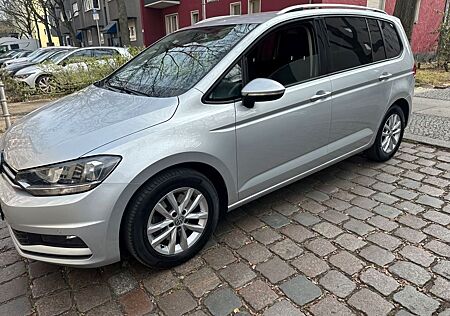 VW Touran Volkswagen TDI 7Sitz.Automatik DSG Comfortline