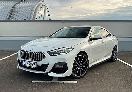 BMW 218 Gran Coupé M-Sport / Shadow-Line / LED