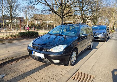 Ford Focus 1.6 Kombi Benzin HU 05/27 135tkm